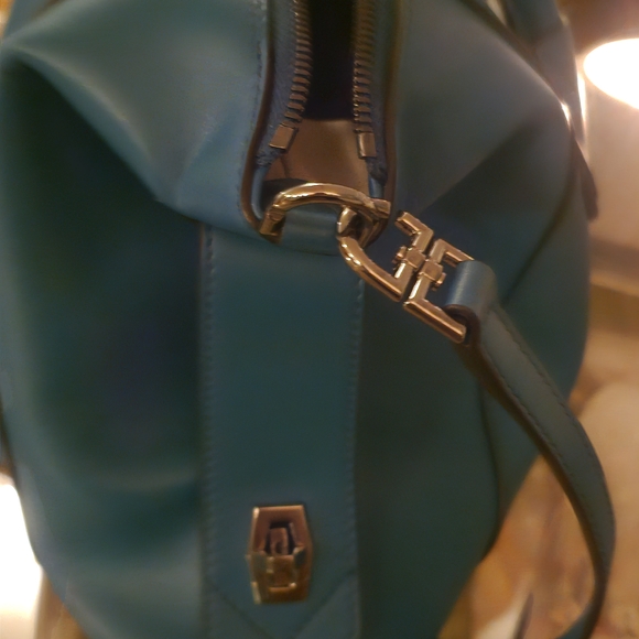 Givenchy Luxurious Blue Satchel - Picture 8 of 12